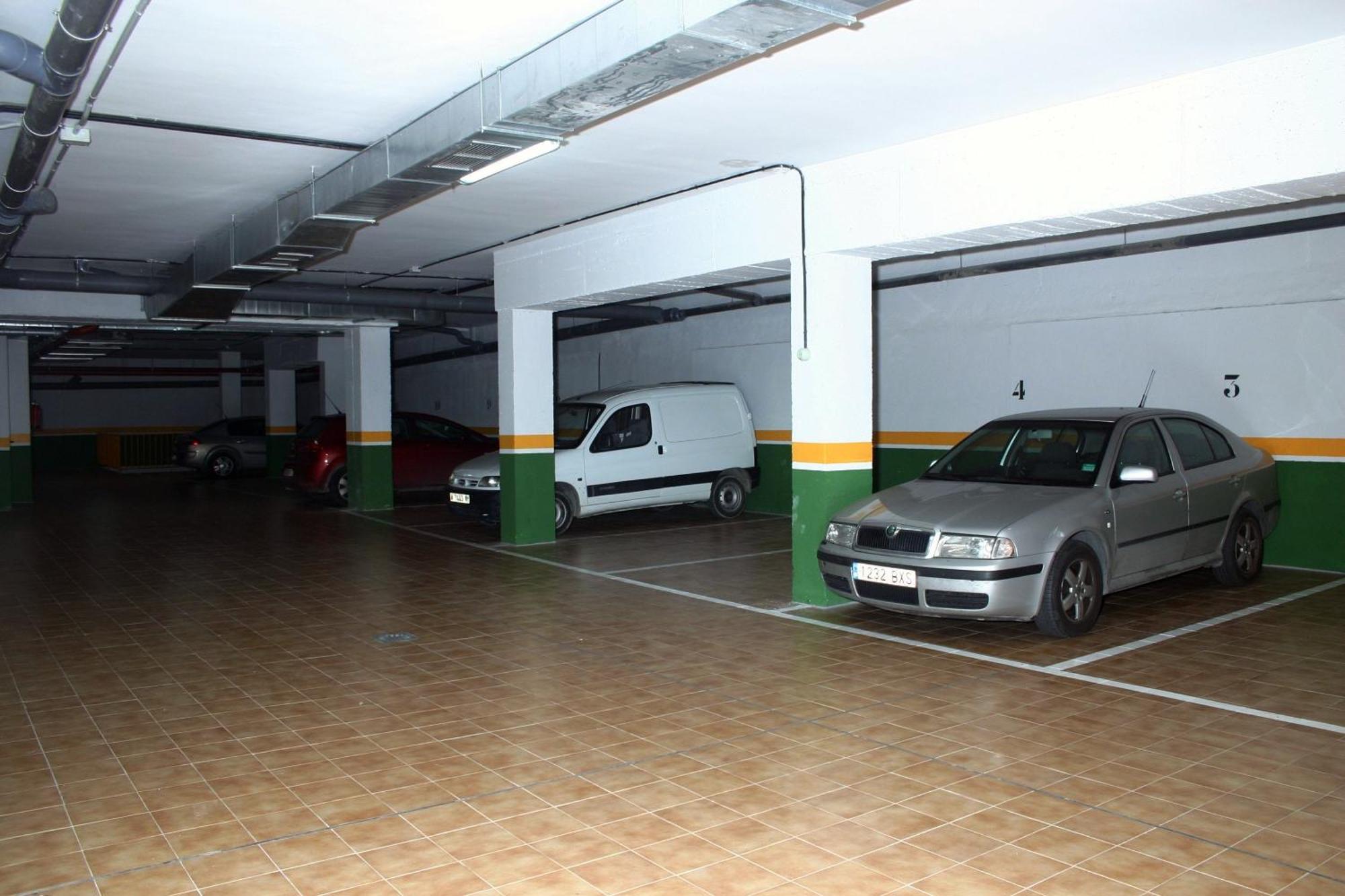 4C Bravo Murillo — Photos 2